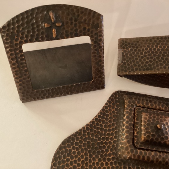 Vintage Hammered Copper4 piece Desk Set. - Picture 4 of 8